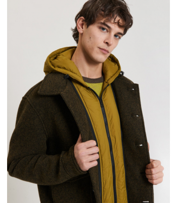 cappotto spigato con cappuccio