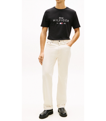 t-shirt indossata