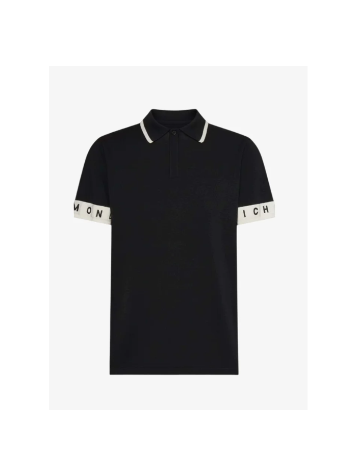 polo con dettaglio logo in contrasto
